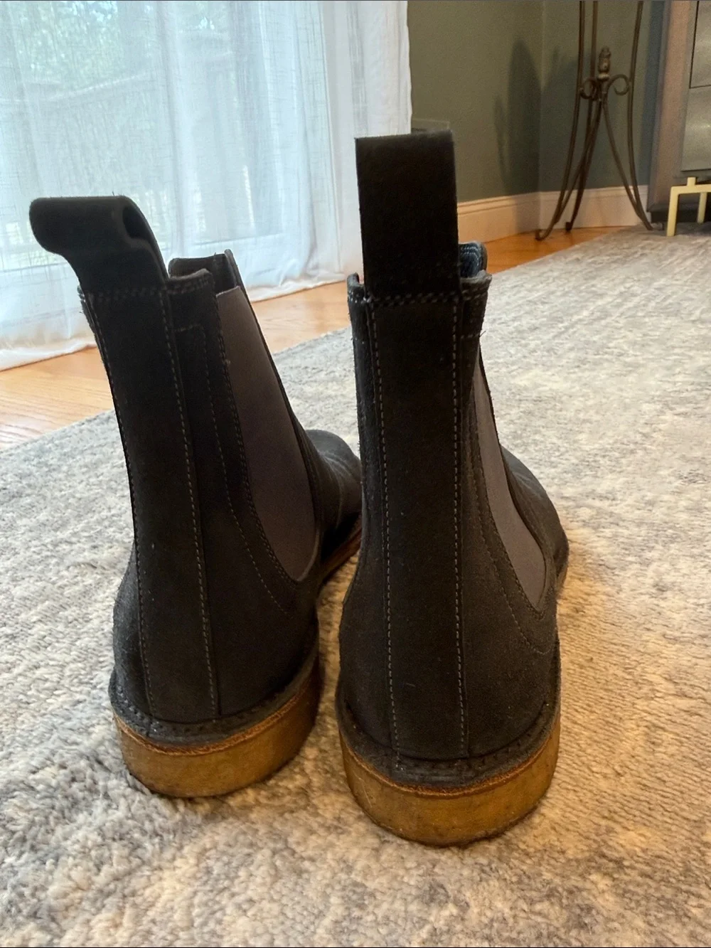 Bottega Veneta Men's blue Suede Chukka Boots